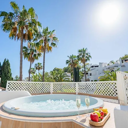 Lägenhet Golden With Jacuzzi *