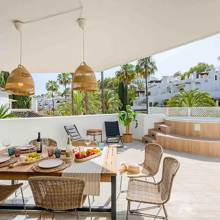 Golden - Private Jacuzzi, 4 Swimming Pools & Direct Access To The Марбелья