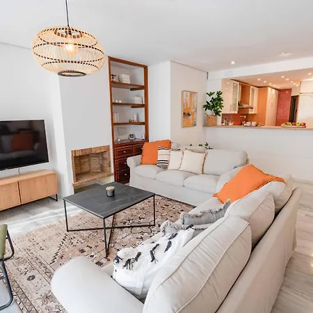 Golden - Private Jacuzzi, 4 Swimming Pools & Direct Access To The Appartement Marbellac