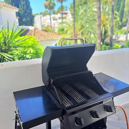 Golden With Jacuzzi Lägenhet *