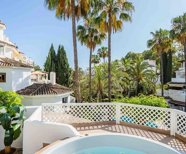 Golden With Jacuzzi Marbella