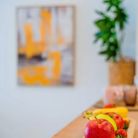 Golden With Jacuzzi * マルベーリャ