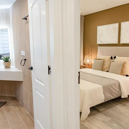 アパート Golden With Jacuzzi *