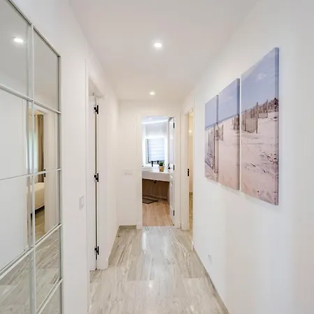 Golden - Private Jacuzzi, 4 Swimming Pools & Direct Access To The *